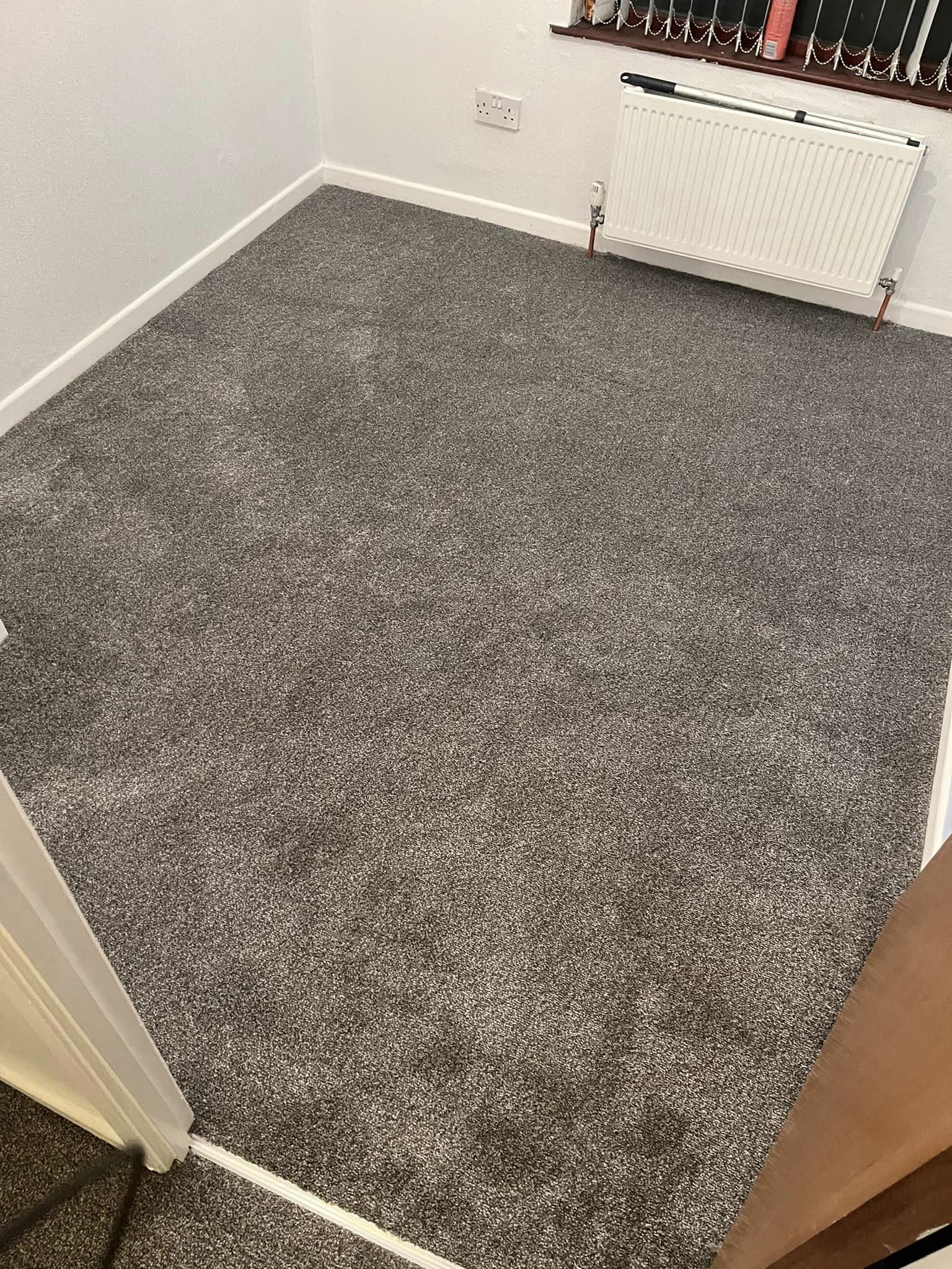 Carpet in small bedroom